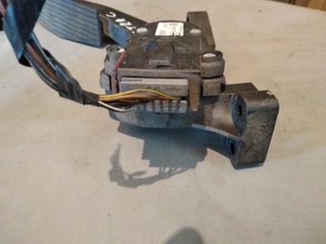 PEDAŁ POTENCJOMETR GAZU OPEL VECTRA C 9186724CE