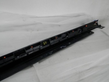 INFINITI Q30 LISTWA PROGOWA LEWA 371253X00A