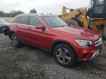 Mercedes GLC C253 2021 Mercedes-Benz GLC 300 4Matic 2021 2.0l 2.0 Benzyna 255KM, zdjęcie 4