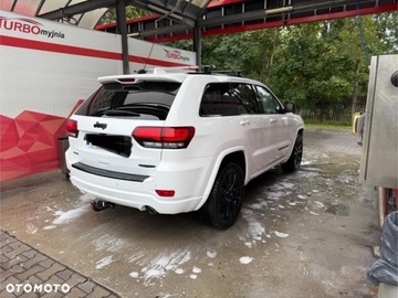 Jeep Grand Cherokee IV Terenowy Facelifting 2016 3.0 CRD 250KM 2017 Jeep Grand Cherokee IV (2010 - 2021) 3.0 CRD Night Eag, zdjęcie 3