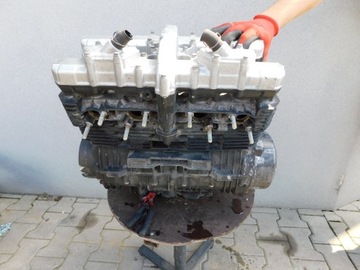 KAWASAKI ZR7 SILNIK
