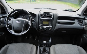 Kia Sportage II 2.0 i 16V 142KM 2009 Kia Sportage 2009r, 2.0 BenzynaLPG, 2 Komplety opon, Od 11 lat u 1 wlascic, zdjęcie 8