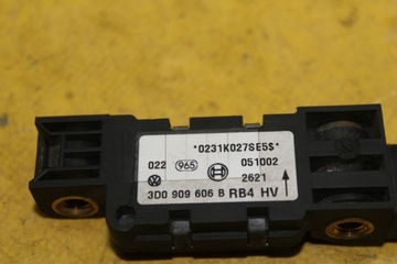 ДАТЧИК УДАРА PHAETON ПЕРЕДНИЙ ПРАВЫЙ 3D0909606B