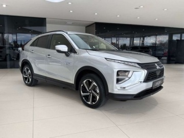 Mitsubishi Eclipse Cross SUV PHEV 2.4 188KM 2021 Mitsubishi Eclipse Cross Intense 4WD, Kamera cofania, 1 wlasciciel, FV 23, zdjęcie 4