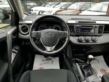 Toyota RAV4 IV MPV Facelifting 2.0 Valvematic 152KM 2016 Toyota RAV-4 Ledy / 4X4 / 1 Rej. 2017 / 53 Tyś km, zdjęcie 15