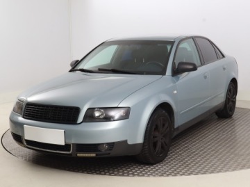 Audi A4 B6 Sedan 2.0 20V 131KM 2001 Audi A4 2.0, Automat, HAK, Klima, Klimatronic,ALU, zdjęcie 1