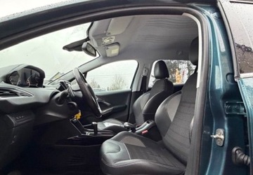 Peugeot 2008 I 2017 Peugeot 2008 1.6 Diesel 120KM, zdjęcie 9