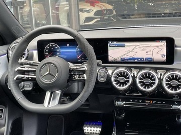 Mercedes CLA C118/X118 Shooting Brake Facelifting 2.0 250 224KM 2025 CLA 250 4-Matic AMG Line Shooting Brake 2.0 (224KM) 2025, zdjęcie 8