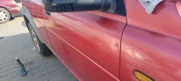 DVEŘE KOMPLETNÍ PRAVÝ PŘEDNÍ FREELANDER I 601 EVROPA 5D