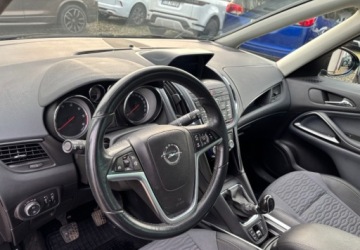 Opel Zafira C Tourer 1.6 CDTI ECOTEC 136KM 2014 Opel Zafira 7 osobowy 1.6 Diesel 136KM, zdjęcie 10