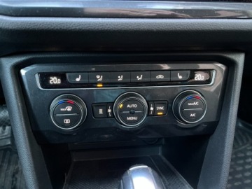 Volkswagen Tiguan Allspace SUV 2.0 TDI 190KM 2020 Volkswagen Tiguan Allspace 2.0 diesel 190 KM automat 4 Motion R - LINE, zdjęcie 16