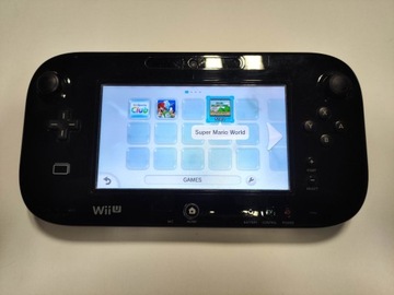 NINTENDO WII U 32 ГБ + ГЕЙМПАД + 2 ИГРЫ + 2 ПУЛЬТА WII