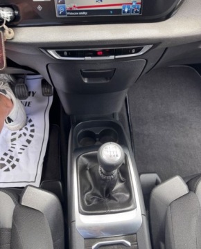 Citroen Grand C4 Picasso II Grand Picasso Facelifting 1.2 PurTech 130KM 2017 Citroen C4 Grand Picasso bezwypadekserwisjak nowyvirtual licznikJEDZIE JAK, zdjęcie 17