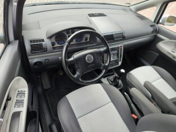 Volkswagen Sharan I 2.0 TDI 140KM 2007 Volkswagen Sharan KlimaTronik, Android, 7-o Os., zdjęcie 16