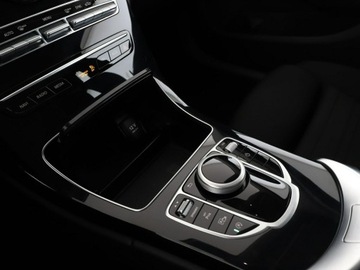 Mercedes Klasa C W205 Kabriolet Facelifting 1.5 200 184KM 2019 Mercedes C 200 FV23% mHEV automat full LED navi, zdjęcie 28