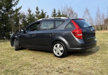 Kia Ceed I SW Facelifting 1.4 DOHC CVVT 90KM 2010 Kia Ceed LPG oryginalny lakier, ZERO KOROZJI, klimatyzacja, 1.4 Benzyna, zdjęcie 1