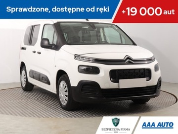 Citroen Berlingo III Osobowy M 1.2 PureTech 110KM 2019 Citroen Berlingo 1.2 PureTech, Salon Polska