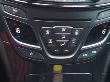 Opel Insignia I Country Tourer 2.0 CDTI Ecotec 170KM 2015 Opel Insignia Bardzo ladny Stan 4X4 Bezypadek Kamery czujniki PDC 2.0, zdjęcie 30