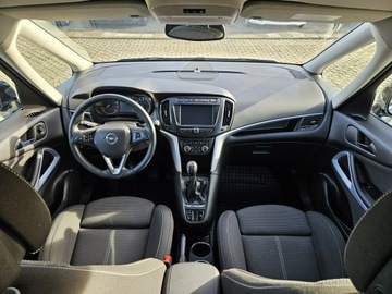 Opel Zafira C Tourer Facelifting 1.4 Turbo 140KM 2018 Opel Zafira 1,4 benzyna 140KM 7 miejsc nawigacja, zdjęcie 9