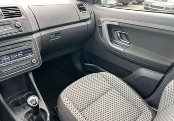 Skoda Roomster Mikrovan Facelifting 1.2 TSI 105KM 2010 Skoda Roomster 1.2TSI 105KM Panorama Klimatr.AluZima Parktr.Temp.Komp.Opla, zdjęcie 18