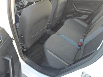 Volkswagen Polo VI Hatchback 5d Facelifting 1.0 TSI 95KM 2022 Volkswagen Polo 1.0 TSI 95KM LED klima Parktronic, zdjęcie 10