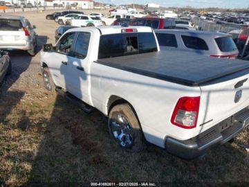  RAM 1500 2024r. Big horn, od ubezpieczalni 5.7 Benzyna 395KM, zdjęcie 4