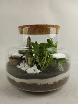 ПЕСОК БЕЛЫЙ КВАРЦОВЫЙ > 0,5 ЛЕС В БАНКЕ