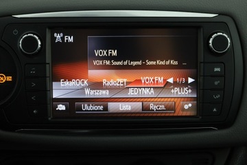 Toyota Yaris III Hatchback 5d Facelifting 1.33 Dual VVT-i 99KM 2016 Toyota Yaris 1.33 Dual VVT-i, Salon Polska, zdjęcie 8