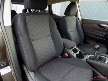 Nissan Qashqai II Crossover 1.2 DIG-T 115KM 2014 Nissan Qashqai Navi Kamera LineAssist Parkdistance 1.2 Benzyna 116KM, zdjęcie 19