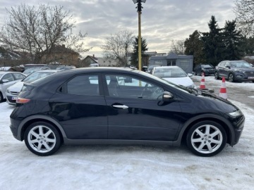 Honda Civic VIII Hatchback 3d 1.8 i-VTEC 140KM 2008 Honda Civic 1.8 benzyna 140 KM/Manula, zdjęcie 5