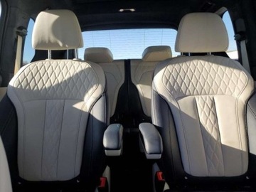 BMW X7 2020 BMW X7 2020, 3.0L, 4x4, po gradobiciu 3.0 Benzyna 335KM, zdjęcie 8