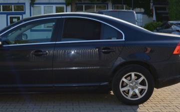 Шторы на магнитах, посвященных Volvo S80 II 2