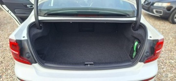 Volvo S60 III 2024 Volvo S60 B5 AWD plus dark benzyna hybryda, zdjęcie 10