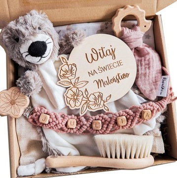 Prezent na babyshower chrzest dla dziewczynki