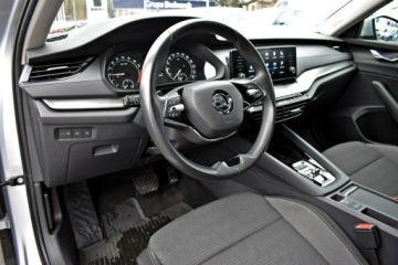 Skoda Octavia IV Kombi 2.0 TDI 150KM 2023 Škoda Octavia Skoda Octavia Bezwypadkowy / Salon, zdjęcie 9