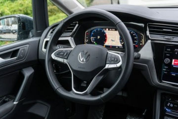 Volkswagen Touran III 1.5 TSI EVO 150KM 2024 Volkswagen Touran Special Edition 1.5 TSI EVO 150, zdjęcie 19