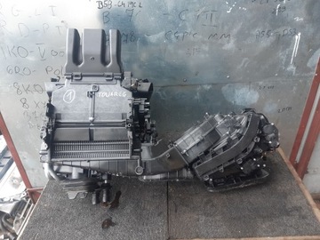 NAGRZEWNICA 4M1820001K VW TOUAREG III