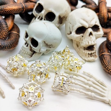 SREBRNE KATAKUMBY ZESTAW 7 METALOWYCH KOŚCI RPG