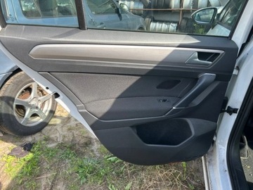 Volkswagen Golf Sportsvan Sportsvan 1.2 TSI BlueMotion Technology 110KM 2015 Volkswagen Golf Sportsvan 1.2 Benzyna 110KM, zdjęcie 13