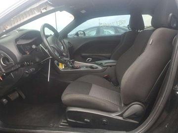 Dodge Challenger III 2022 Dodge Challenger RT Scat Pack 2022 6.4l 6.4 Benzyna 485KM, zdjęcie 7