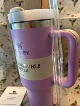 Кружка-термос Stanley Iceflow на 40 унций с многоразовой соломенной ручкой