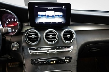 Mercedes GLC C253 Coupe 2.0 300 245KM 2017 Mercedes GLC 300, zdjęcie 25