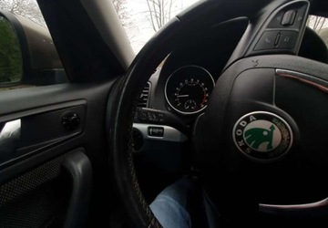 Skoda Yeti Minivan 1.6 CR DPF 105KM 2013 Skoda Yeti Skoda Yeti 1.6 TDI GreenLine 1.6 Diesel 105KM, zdjęcie 14