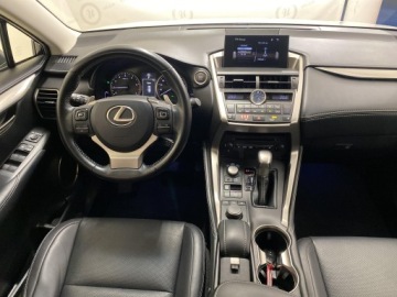 Lexus NX I SUV 200t 238KM 2017 Lexus NX 200t Comfort AWD I (2014-2021) Lexus NX 2, zdjęcie 2