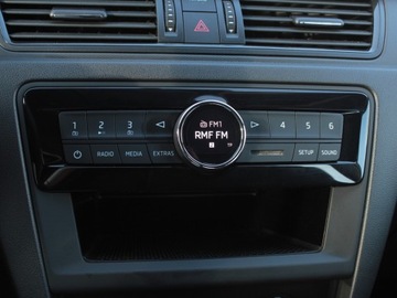 Skoda Rapid II Liftback Facelifting 1.6 TDI CR 115KM 2017 Skoda Rapid rata brutto od 1 680 zł / Klimatyzacja, zdjęcie 18