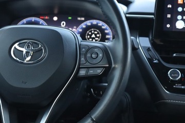 Toyota Corolla XII Sedan Facelifting 1.5 VVT-i 125KM 2023 Toyota Corolla 1.5 VVT-i, Salon Polska, zdjęcie 17