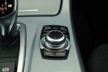 BMW Seria 5 F10-F11 Touring 525d 218KM 2013 BMW 5 525d xDrive, Salon Polska, 214 KM, 4X4, zdjęcie 17