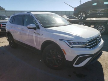 Volkswagen Tiguan III 2024 Volkswagen Tiguan VOLKSWAGEN TIGUAN SE 2024 2.0 Benzyna 184KM, zdjęcie 3