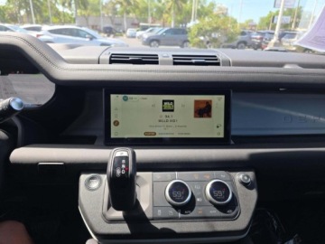 Land Rover Defender IV (L663) 2024 Land Rover Defender 110 X-Dynamic SE 2024 3.0 Benzyna 395KM, zdjęcie 7