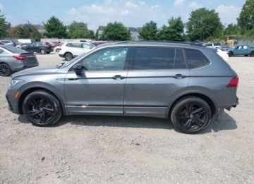 Volkswagen Tiguan II 2023 Volkswagen Tiguan 2023, 2.0L, SE R-LINE BLACK, od ubezpieczalni, zdjęcie 2